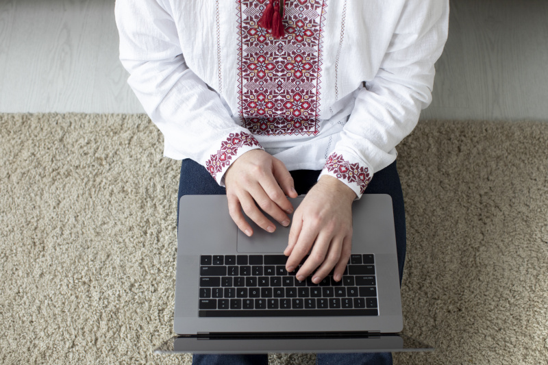 Беженцы из Украины и республик Донбасса могут стать самозанятыми в России